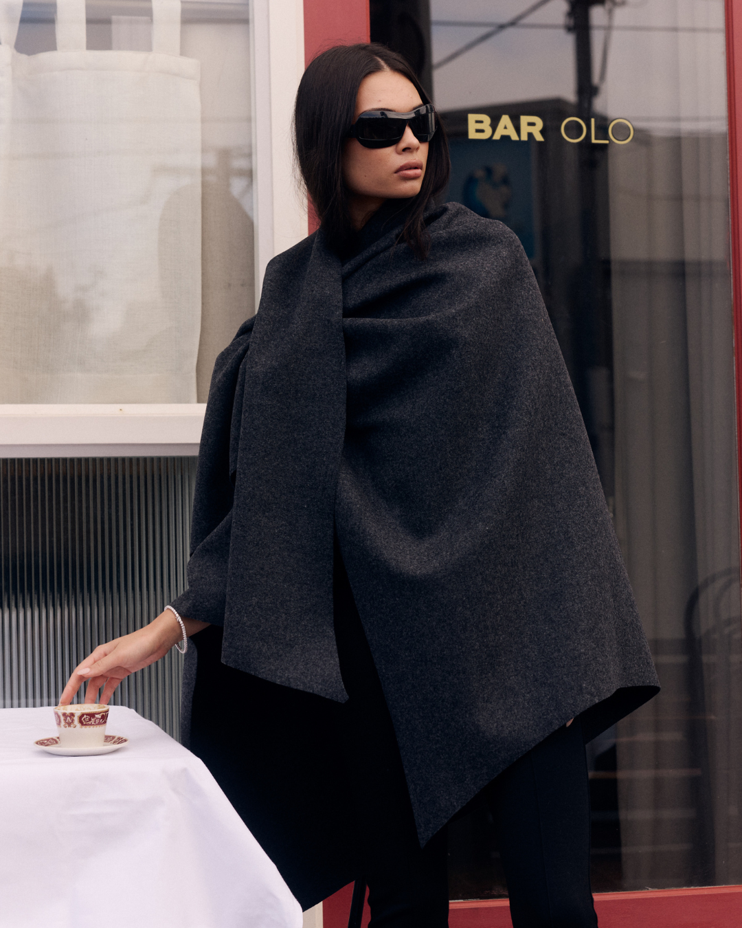 VERSAILLES WRAP CHARCOAL