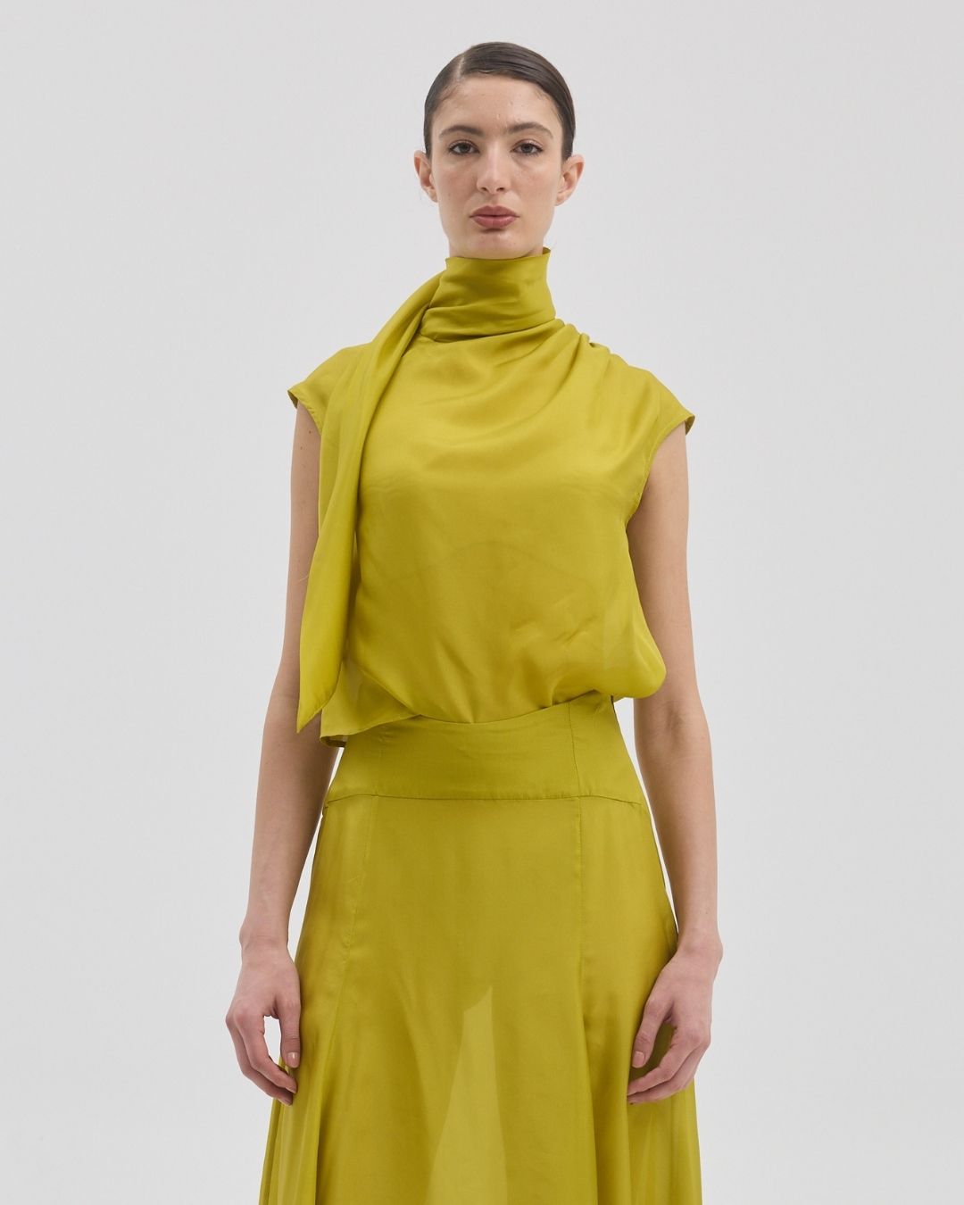 CHÉRI CAP SLEEVE CHARTREUSE SILK