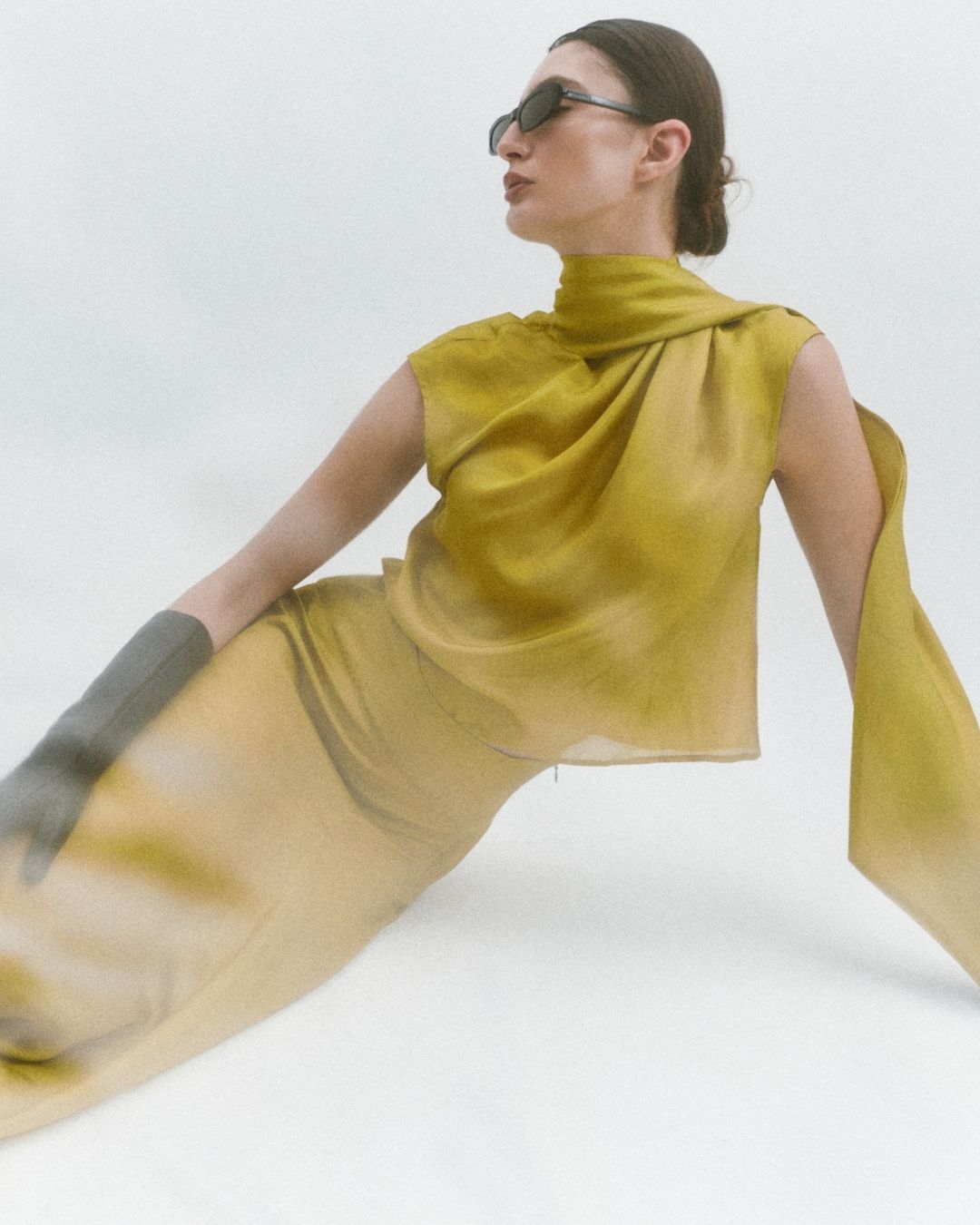 CHÉRI CAP SLEEVE CHARTREUSE SILK