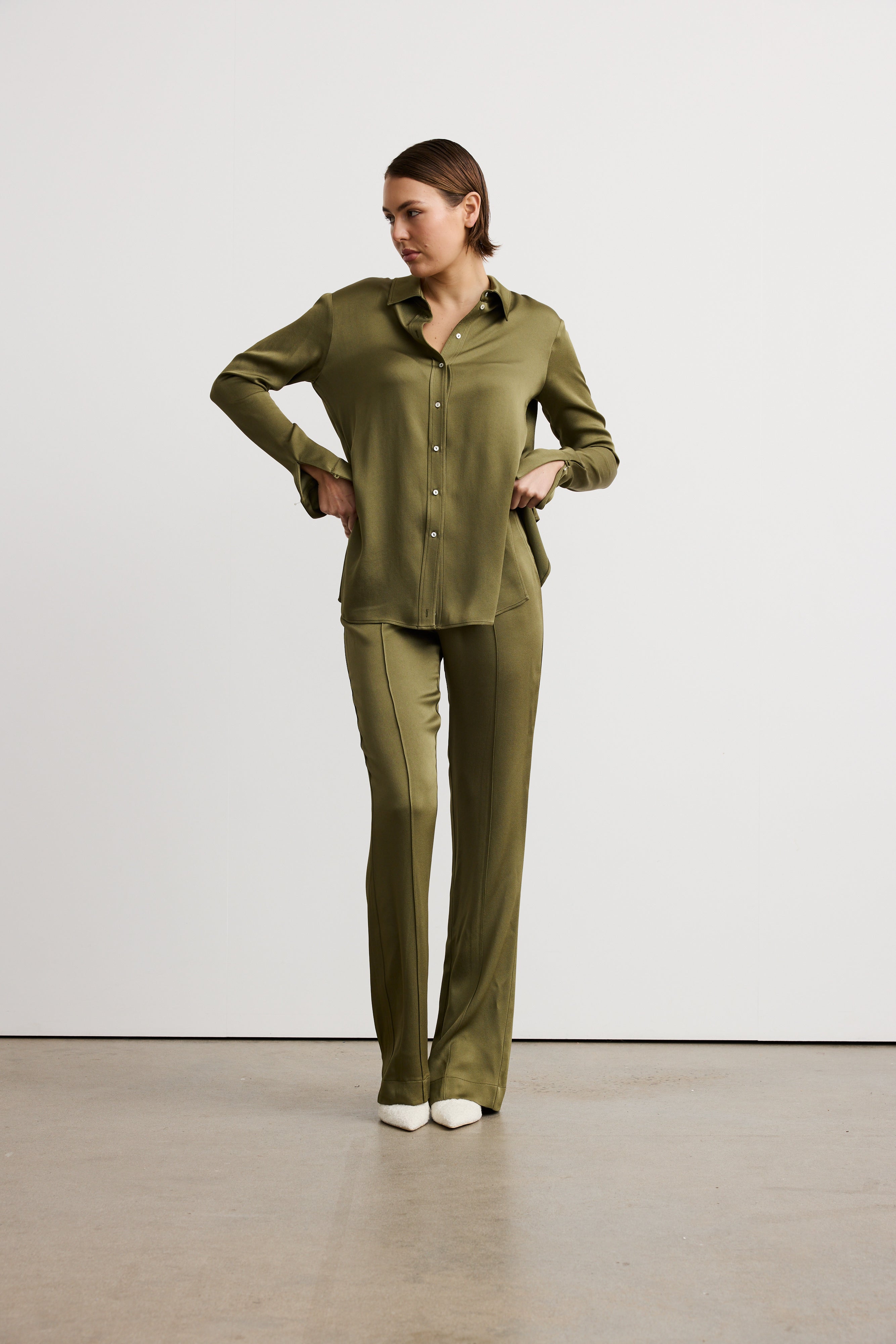PIN-TUCK PANT GROVE