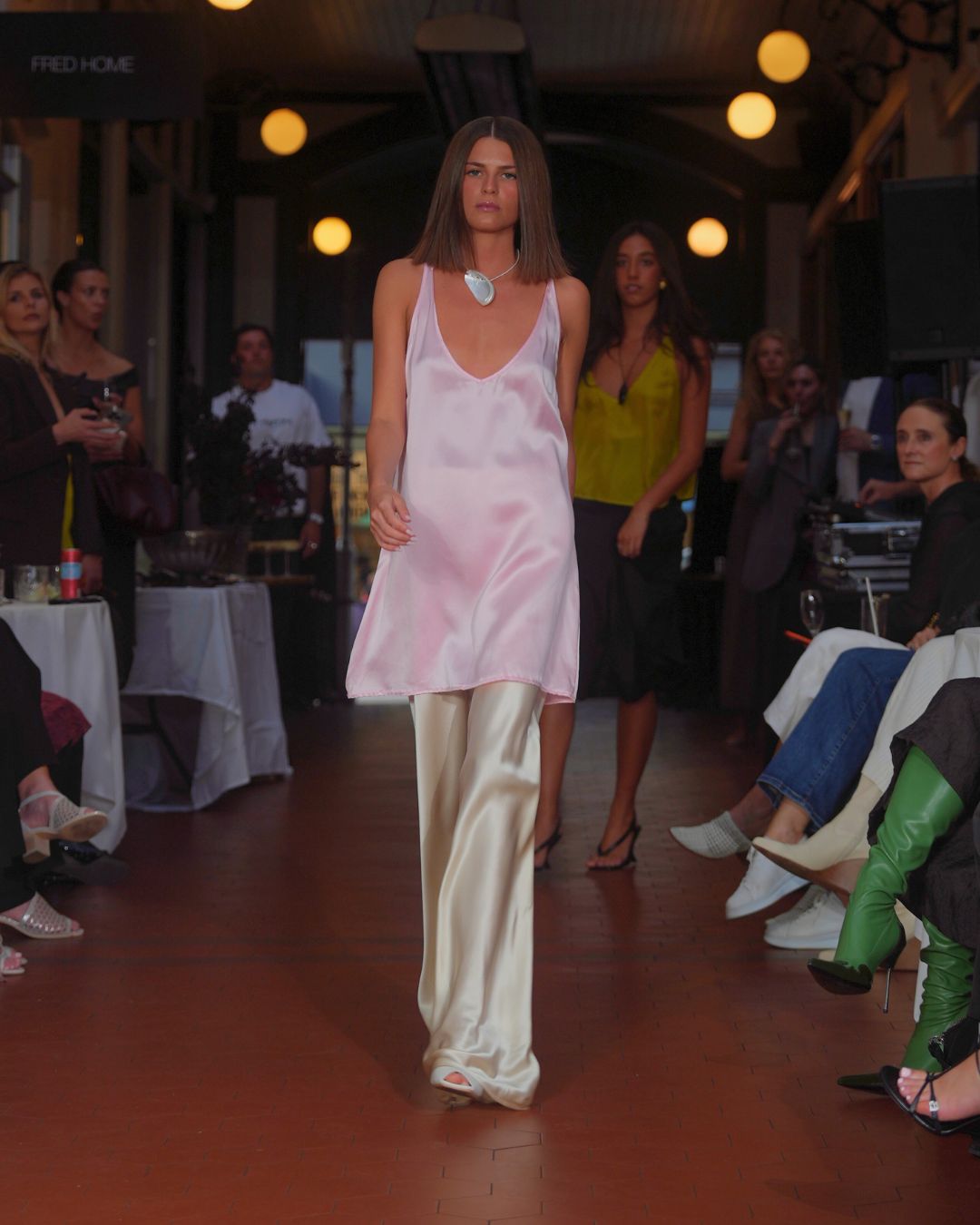 BISOU SILK DRESS BABY PINK